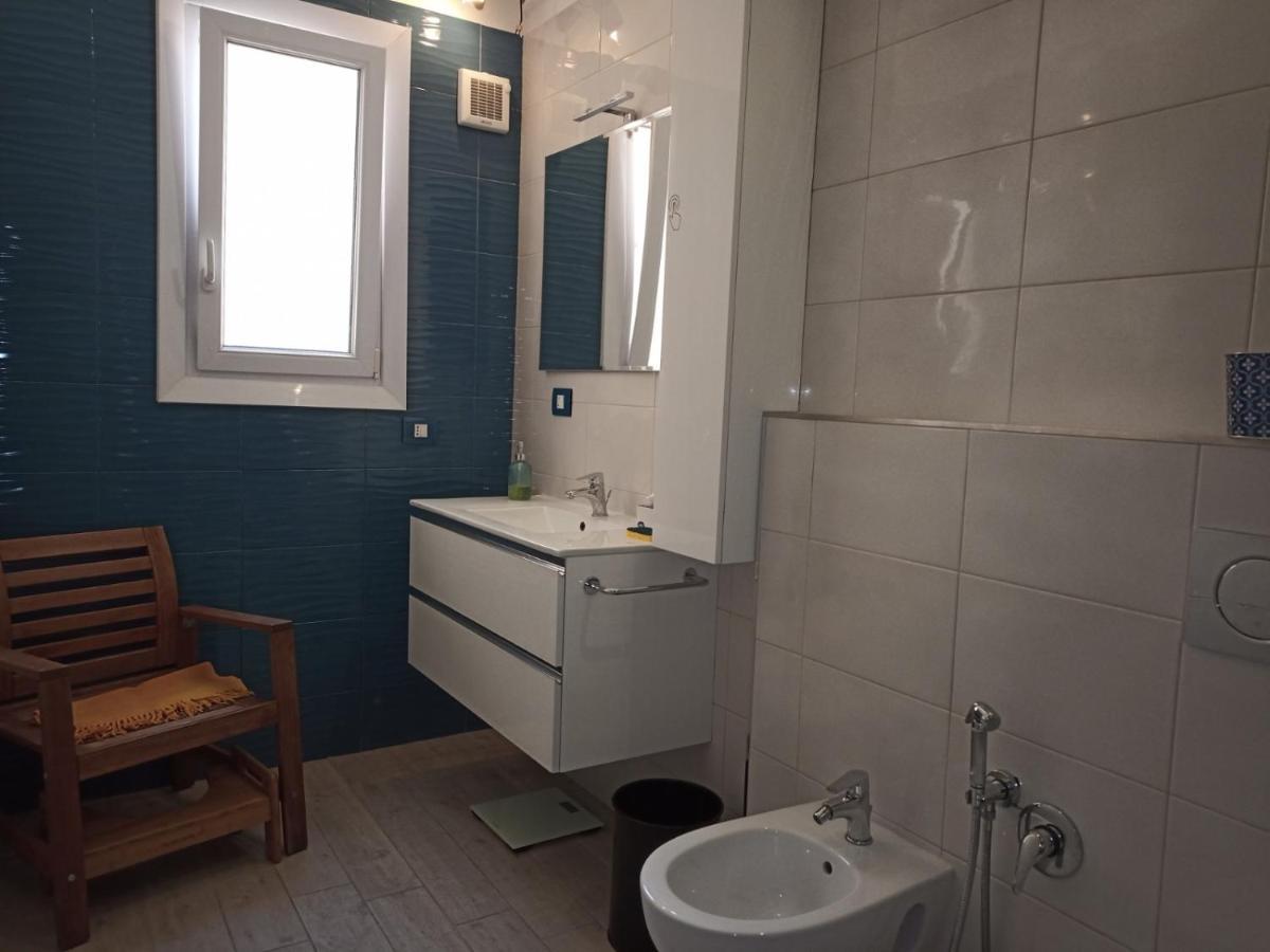 Grand F2 60Mq Centre Antibes, Proche Plages, Commerces, 2 Balcons, Parking, Train, Bus, Deco Vintage, Pet Friendly, Ideal Famille Ou 1-2 Couples Exteriér fotografie