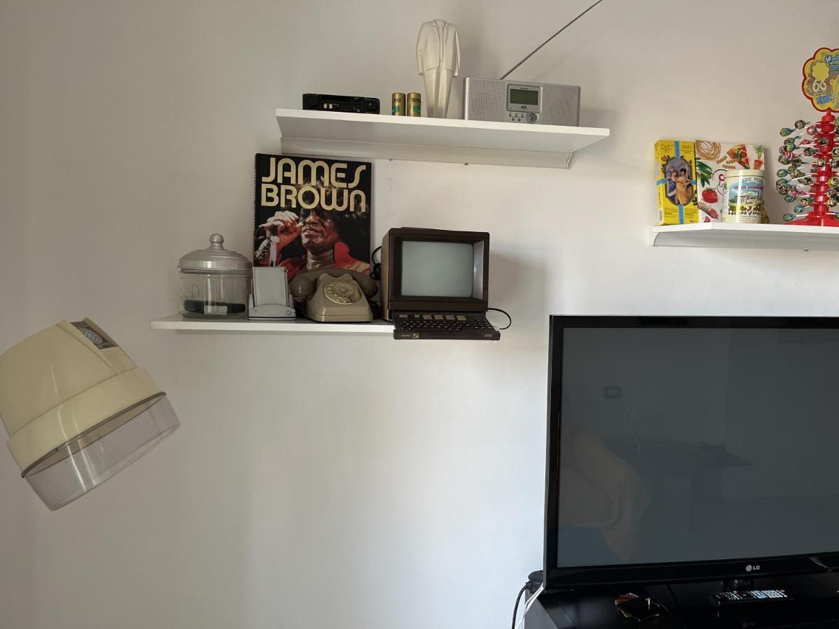 Grand F2 60Mq Centre Antibes, Proche Plages, Commerces, 2 Balcons, Parking, Train, Bus, Deco Vintage, Pet Friendly, Ideal Famille Ou 1-2 Couples Exteriér fotografie