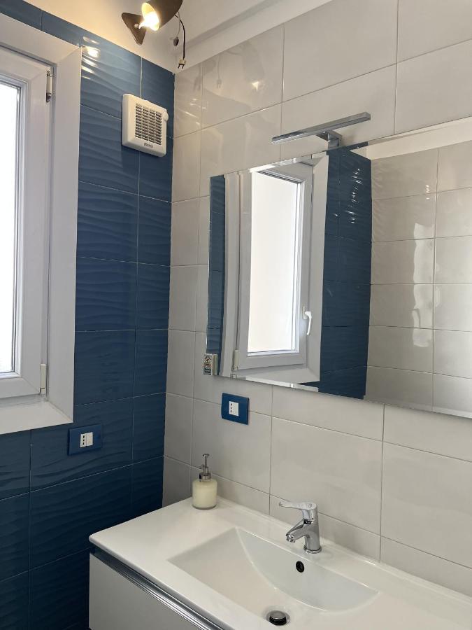 Grand F2 60Mq Centre Antibes, Proche Plages, Commerces, 2 Balcons, Parking, Train, Bus, Deco Vintage, Pet Friendly, Ideal Famille Ou 1-2 Couples Exteriér fotografie