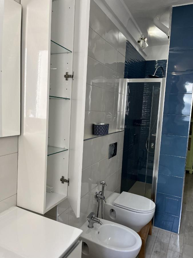 Grand F2 60Mq Centre Antibes, Proche Plages, Commerces, 2 Balcons, Parking, Train, Bus, Deco Vintage, Pet Friendly, Ideal Famille Ou 1-2 Couples Exteriér fotografie